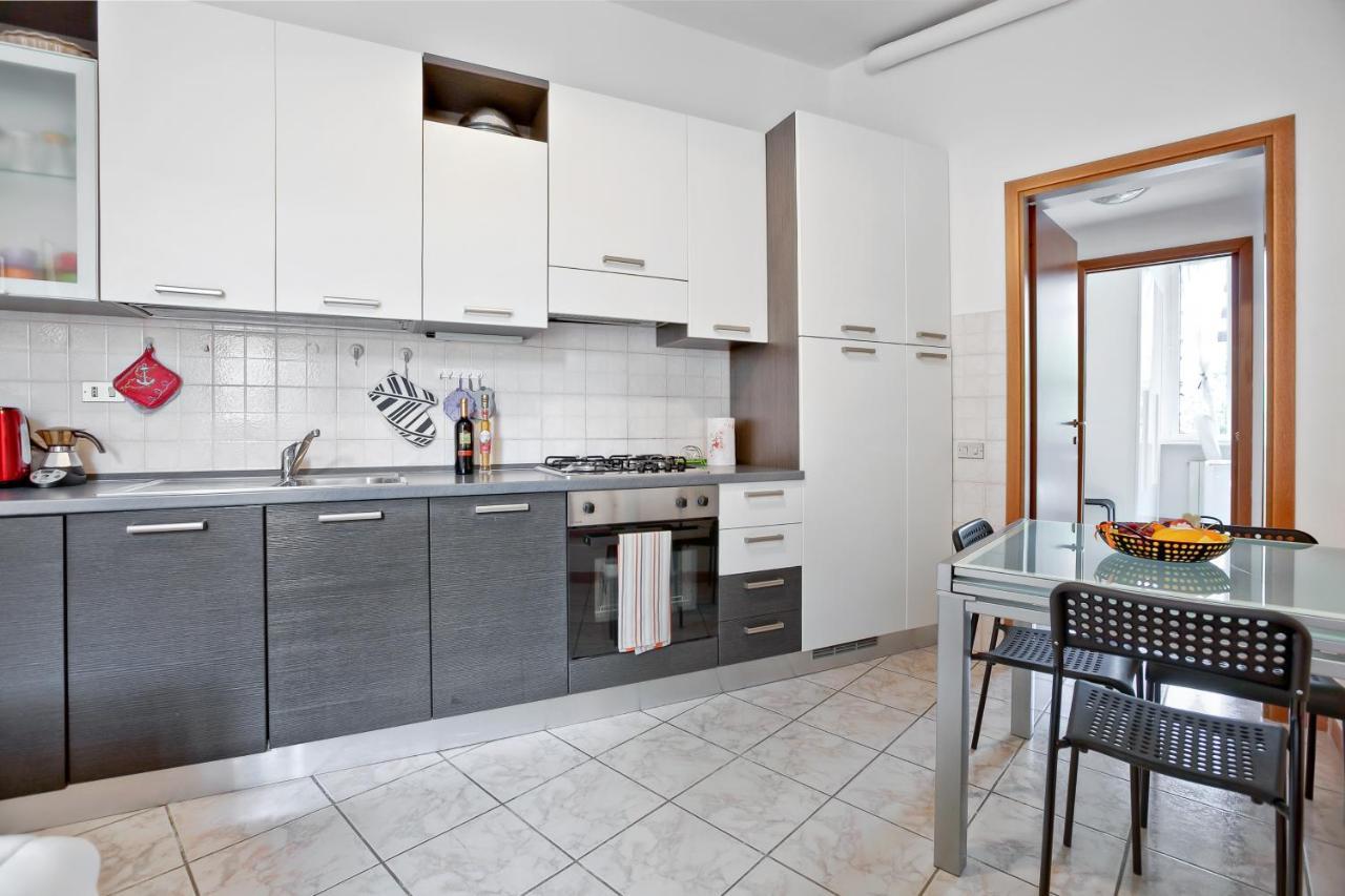 Cenisio Brilliant Flat Apartment Milano Exterior foto